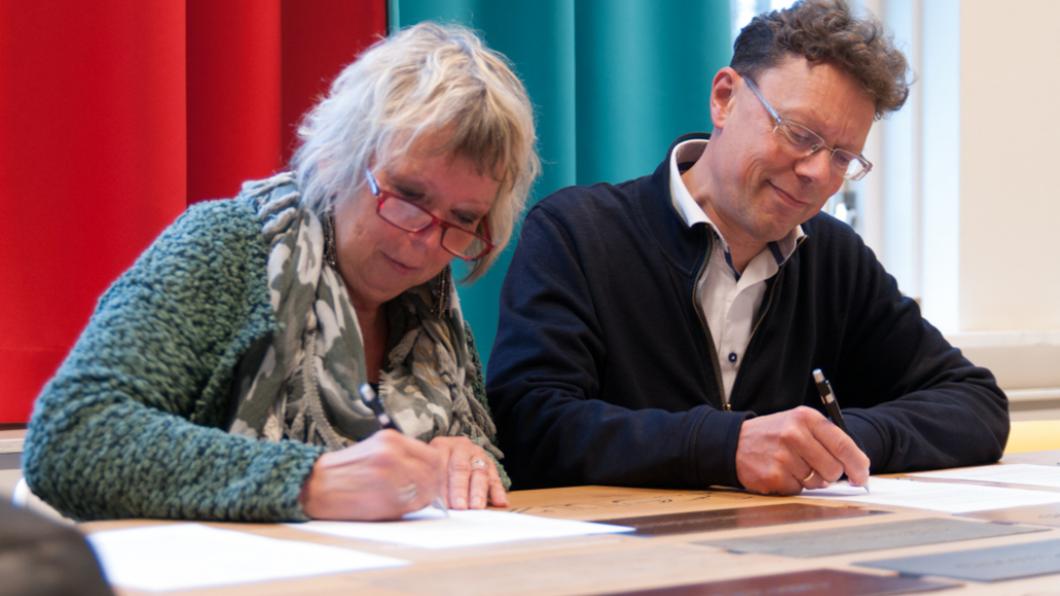 Ondertekening-1.jpg